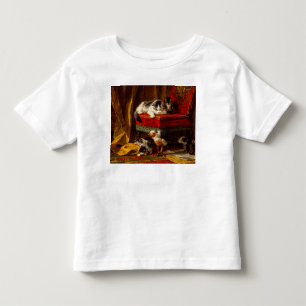 Camiseta Gato e Gatinhos Brincando com Cadeira