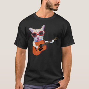 Camiseta Gato Em Óculos Jogando Violão Em Cima