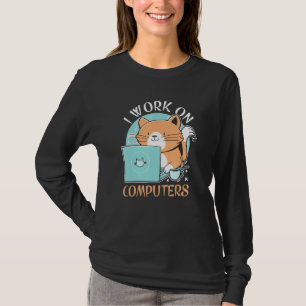 Camiseta Gato Engraçado E Laptop De Computador, Pés, Eu Tra