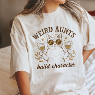 Camiseta Gato Legal Com Vinho - Tias Estranhas Constroem Ca