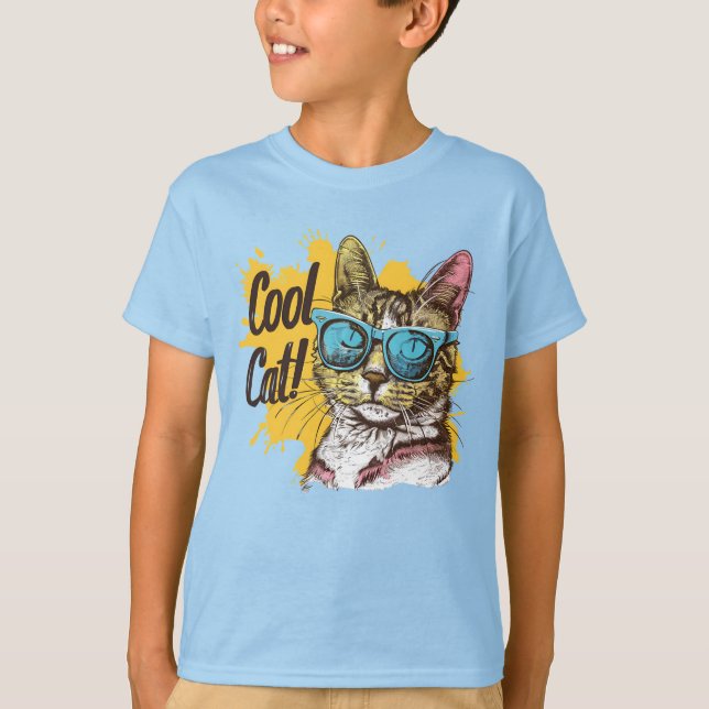 Camiseta "Gato Legal" Vestindo óculos de sol (Frente)