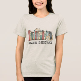 Camiseta Gato & Livros - Ler é Resistência
