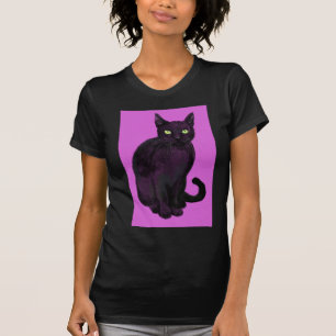 Camiseta Gato negro com fundo fuchsia