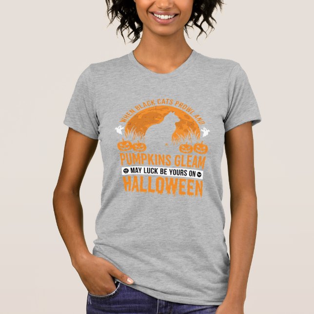 Camiseta Gato Preto de Halloween Desenho de Abóbora Lua_1 (Frente)