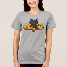 Gato preto fofo de Halloween com abóboras laranja