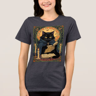 Camiseta Gato Preto Lendo Um Livro De Feitiços De Solstício