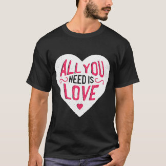 Camiseta Gato rebelde preto.