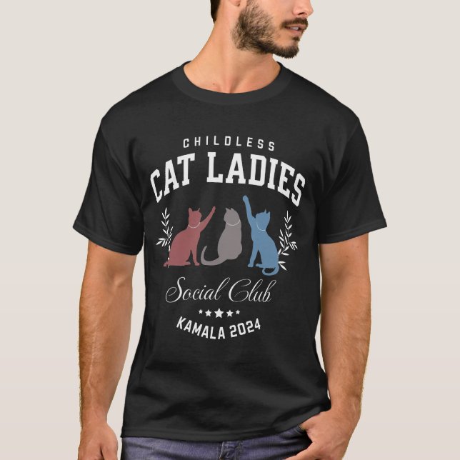 Camiseta Gato Sem Fios Meninas Social Club Kamala 2024 (Frente)