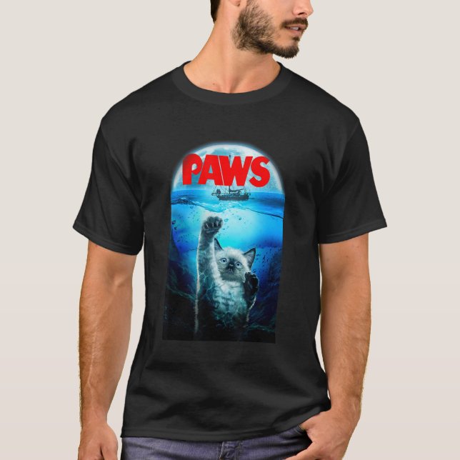 Camiseta Gato Siames como Monstro do Fundo Aterroriza Navio (Frente)