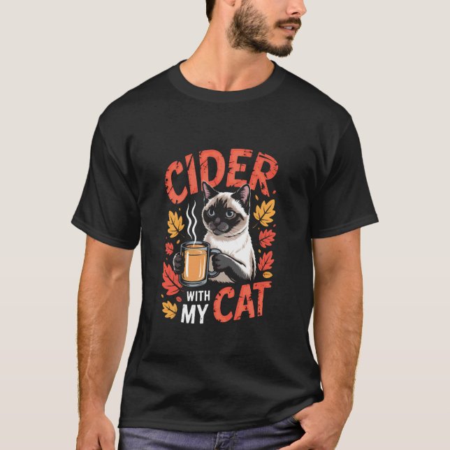 Camiseta Gato Siames de Outono com Caneca de Cider (Frente)