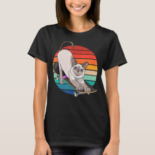 Camiseta Gato Siamês Dirigindo Um Skateboard Kitten Skatebo