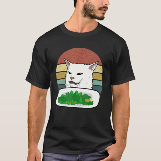 Camiseta Gato Smudge Não se Importa com Salada Engraçado (Frente)