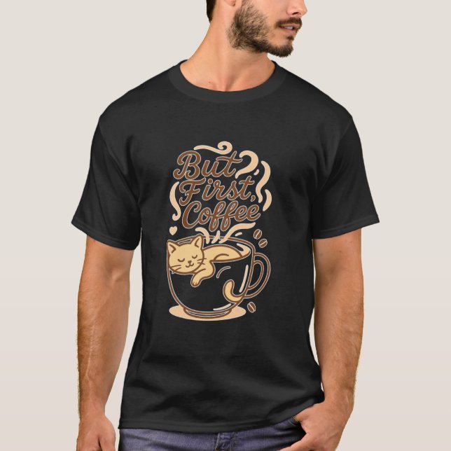 Camiseta Gato Sonolento Dentro da Caneca de Café (Frente)