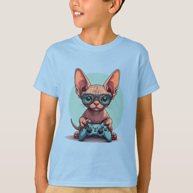 Camiseta Gato Sphynx Segurando Controle de Jogo (Frente)