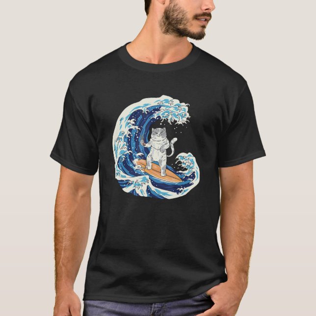 Camiseta Gato Surfando e Comendo Sushi (Frente)