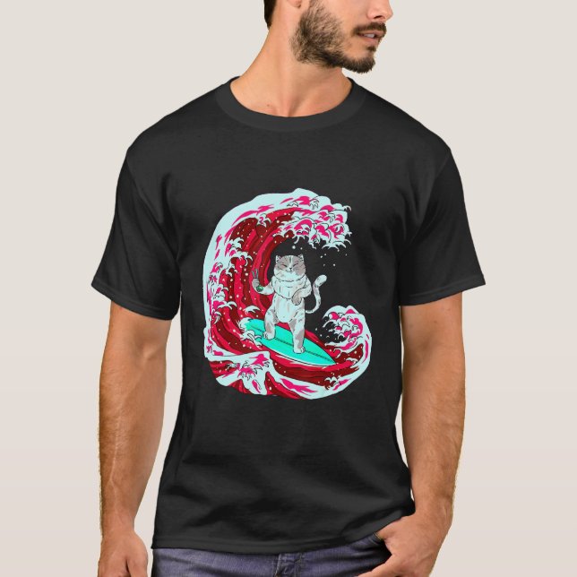 Camiseta Gato Surfando Ondas E Comendo Sushi (Frente)