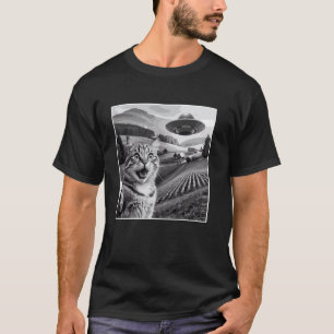 Camiseta Gato Surpreso Alien UFO Fazenda Humor