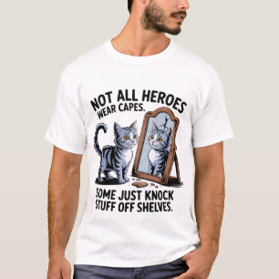 Camiseta Gato Travesso "Nem Todos os Heróis" Espelho 🐈‍⬛