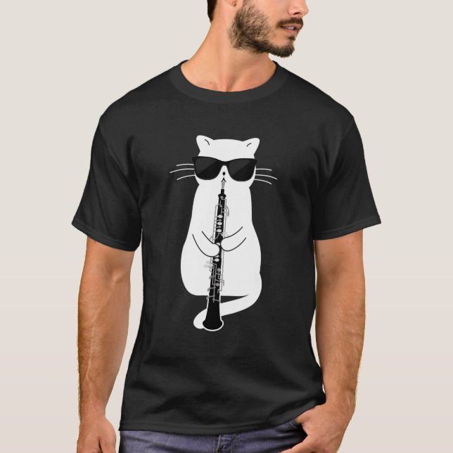 Camiseta Gato Usando Óculos de Sol Tocando Oboé (Frente)