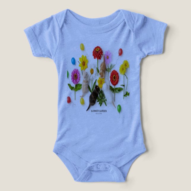 Camiseta gatos brincam com rosas (Design frontal)