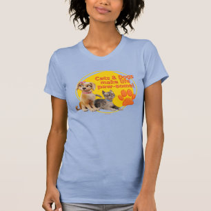 Camiseta Gatos e Cachorros Fazem Vida Paw-some!