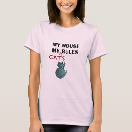 Camiseta Gatos governam em minha casa