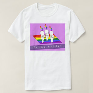 Camiseta Gatos LGBT Felizes com a Bandeira do Arco-Íris