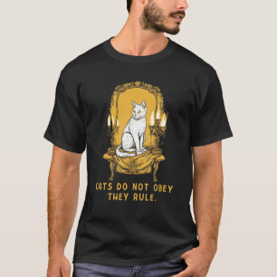 Camiseta Gatos Não Obedecem Eles Reinam Retro Vintage Sarc