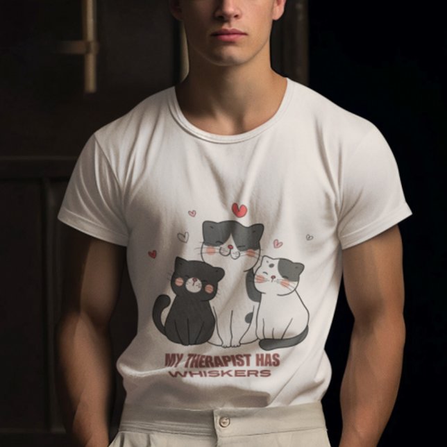 Camiseta Gatos negros e brancos são terapeutas com bigodes (Criador carregado)