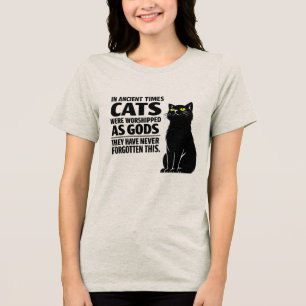 Camiseta Gatos Nunca Esqueceram Que Eram Deuses