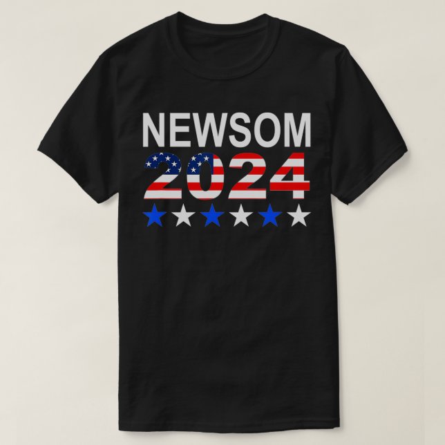 Camiseta Gavin Newsom 2024 Presidential Election USA Flag D (Frente do Design)