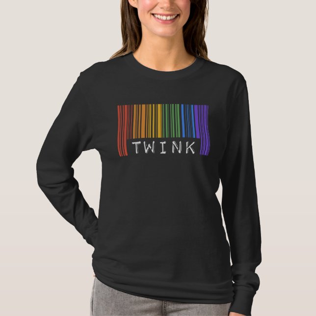 Camiseta Gay Barcode Twink  Trendy Rainbow Pride Flag Month (Frente)