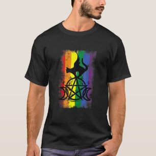 Camiseta Gay Bruxa Bandeira do Orgulho Triplo Pentágono Wic