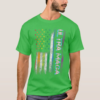 Camiseta Gay de Orgulho LGBT Ultra Maga para Trump US Flag 