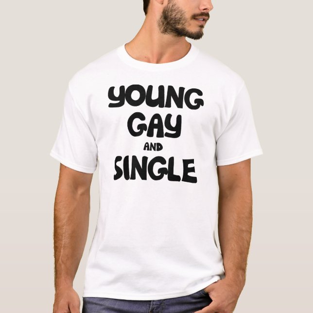 Camiseta Gay e solteiro novos (Frente)