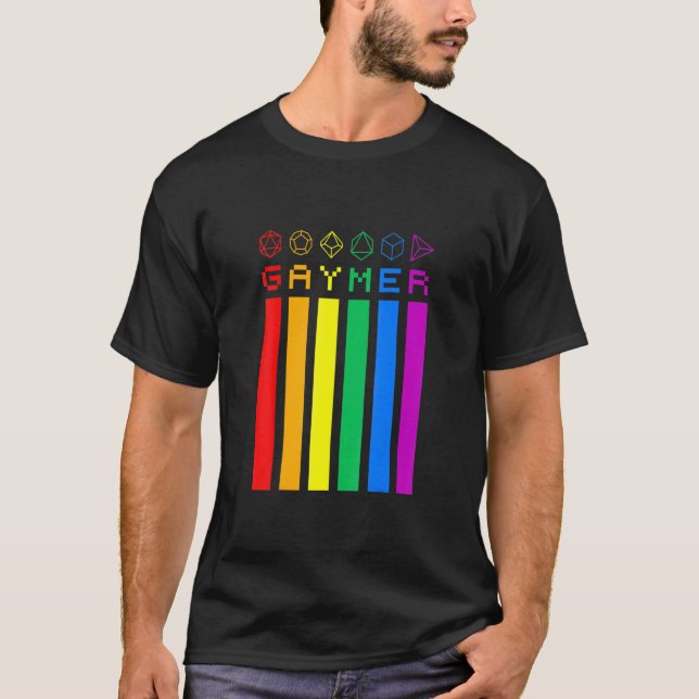 Camiseta Gaymer Rainbow Dice Flag Lgbt Pride Gay Gamer (Frente)