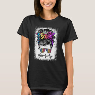 Camiseta Gee Gee Life Rainbow Leopard Messy Bun