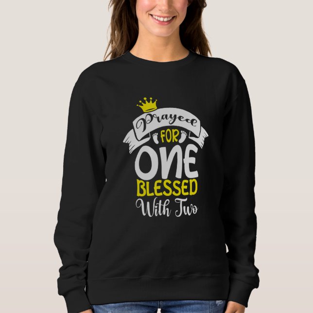 Camiseta Gêmeos Bebê Recém-Nascido Pais Esperando Mãe   (Frente)