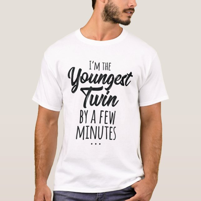 Camiseta Gêmeos Felizes Aniversário Irmãos Mais Novos Gêmeo (Frente)