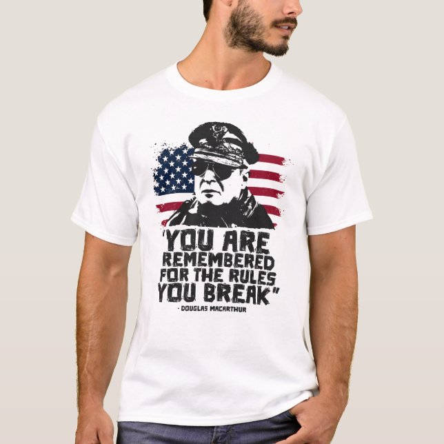 Camiseta General Douglas MacArthur | WW2 Quote  (Frente)
