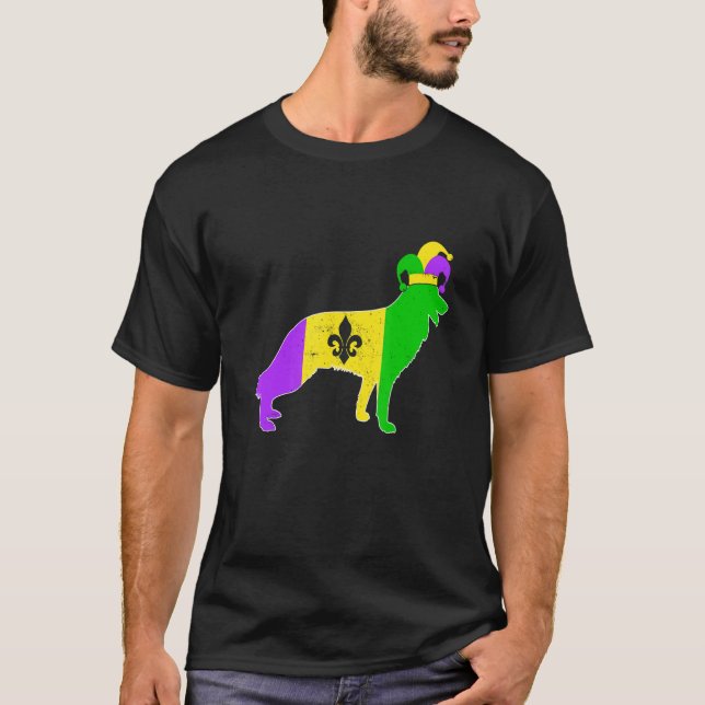Camiseta German Shepherd Dog Mardi Gras Carnivals Funny Pup (Frente)