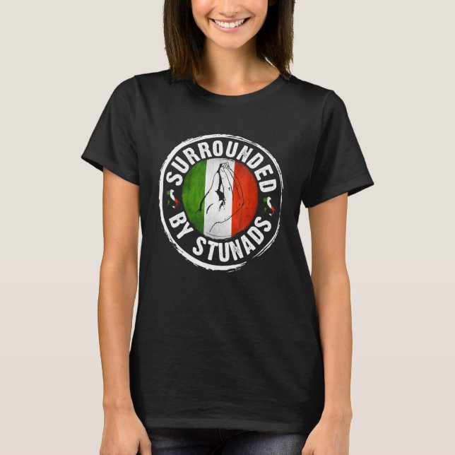 Camiseta Gesto De Mão Engraçado Italiano, Cercado Por Stuna (Frente)