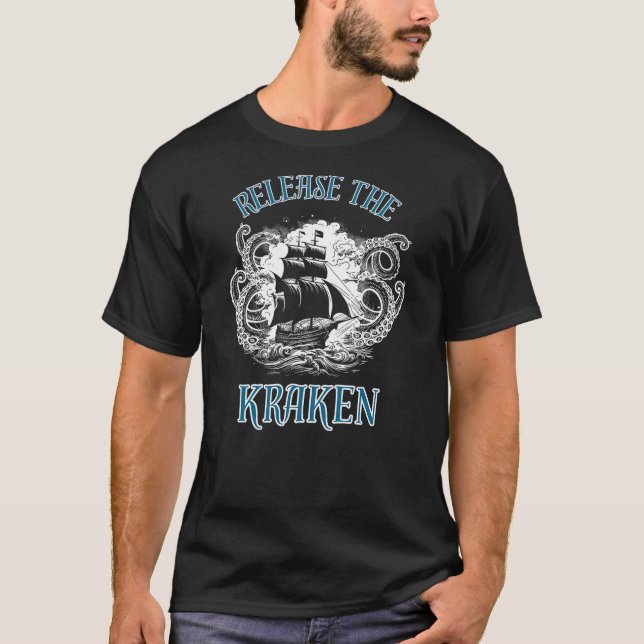 Camiseta Giant Octopus, Release The Kraken Pirate Ship (Frente)