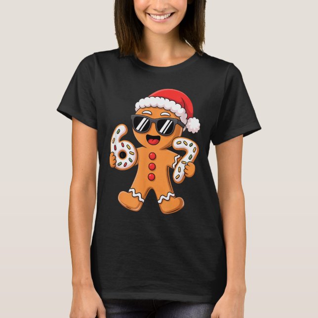 Camiseta Gingerbread Santa With Sungles Holding 67 Cookies  (Frente)