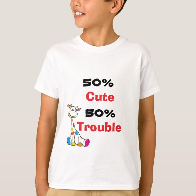 Camiseta Girafa Colorida Fofa 50% Problema Arte (Frente)