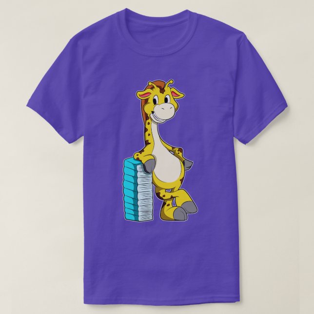 Camiseta Girafa com Pilha de Livros (Frente do Design)