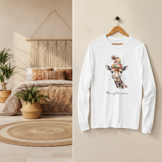 Camiseta Girafa de Natal Aconchegante, personalizada (Criador carregado)