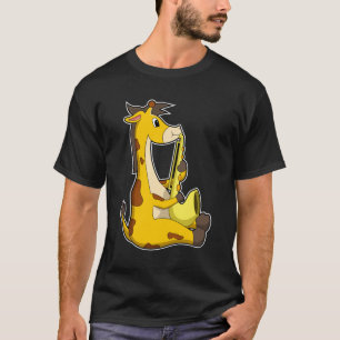 Camiseta Girafa em Música com Saxofone.PNG