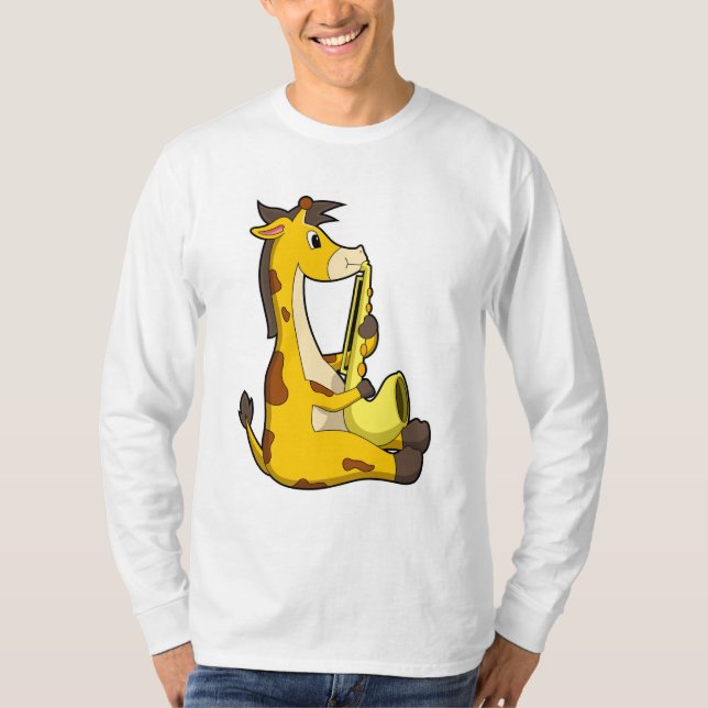 Camiseta Girafa em Música com Saxofone.PNG (Frente)