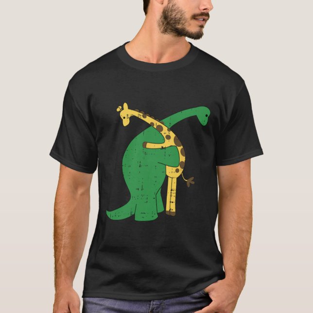 Camiseta Giraffe Dinosaur Hug Love Dino Animais Safari Hall (Frente)